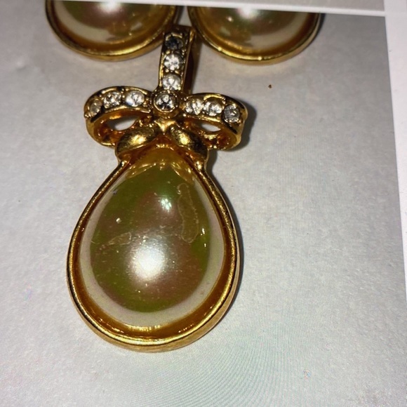 Vintage Roma earrings, and clasp top pennant set - Picture 3 of 8